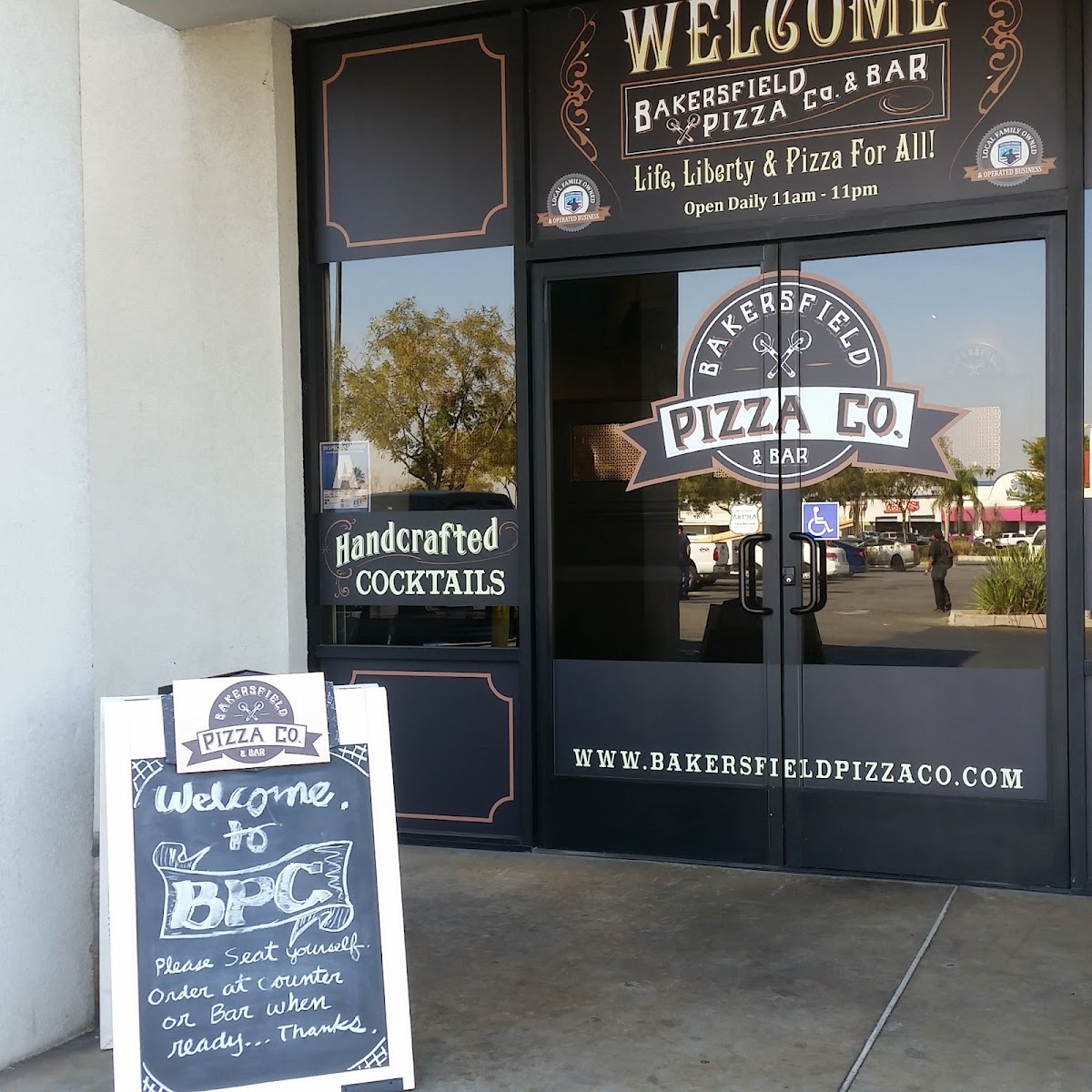 Bakersfield Pizza & Bar